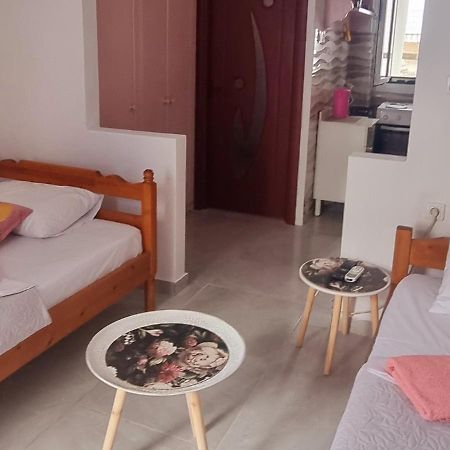 Angel Studio Apartment Skiathos Exterior foto